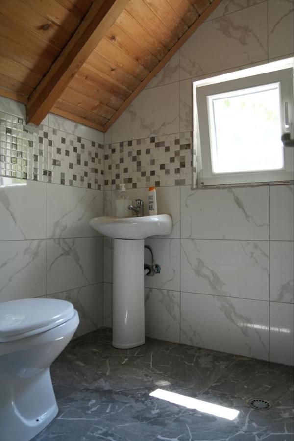Guesthouse Skender Selimaj Валбона Екстериор снимка