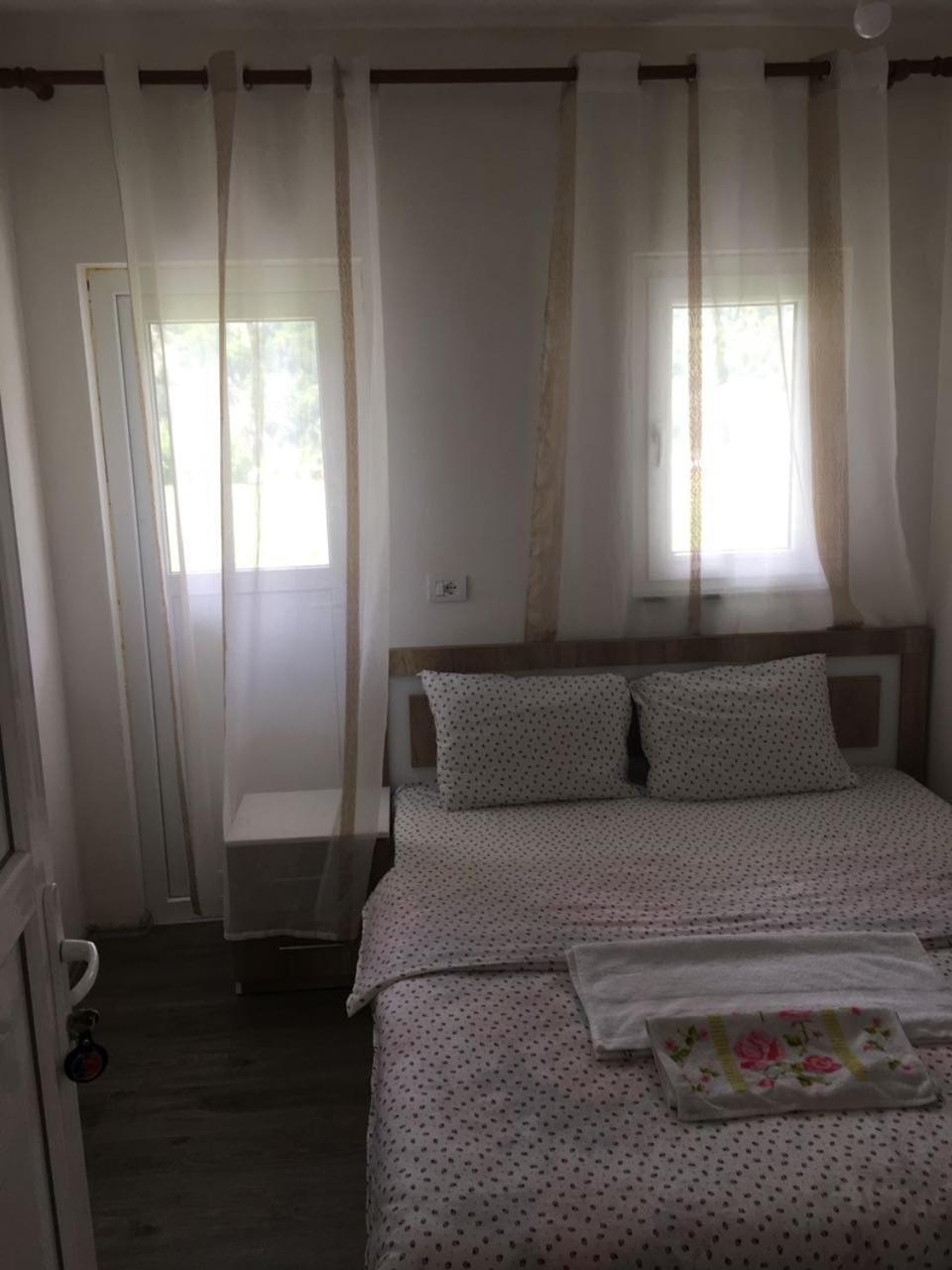 Guesthouse Skender Selimaj Валбона Екстериор снимка
